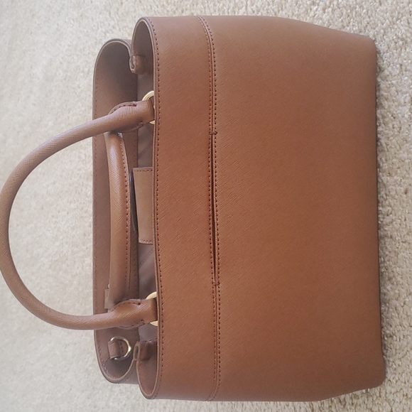 NWOT Michael Kors leather satchel. - Picture 2 of 6